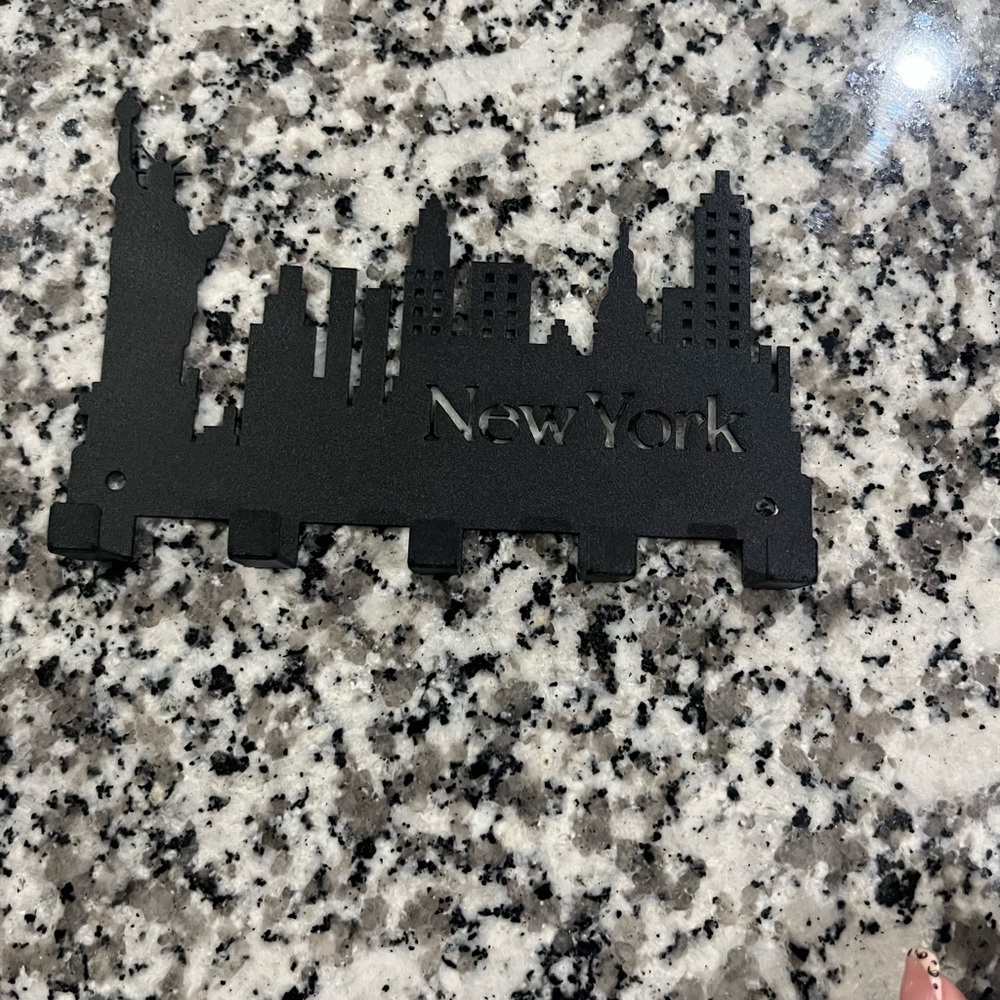 New York small key holder